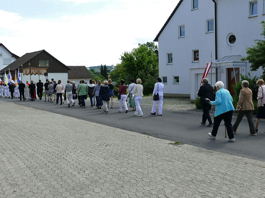 Bittprozession am Pfingstmontag (Foto: Karl-Franz Thiede)